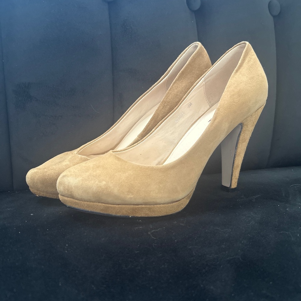 Beige Heels